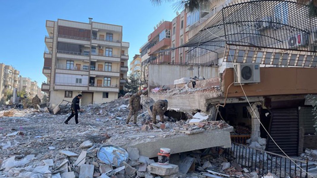 Şanlıurfa'da 14 kişinin öldüğü Özabacılar Apartmanı'nın proje sorumlusu yakalandı