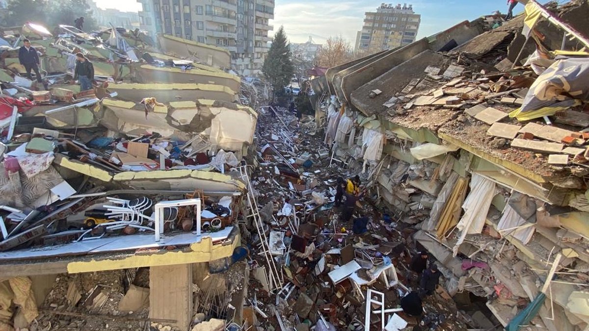 5 afet bölgesinde fırsatçılara engel: Ev taşıma ücretine azami sınır