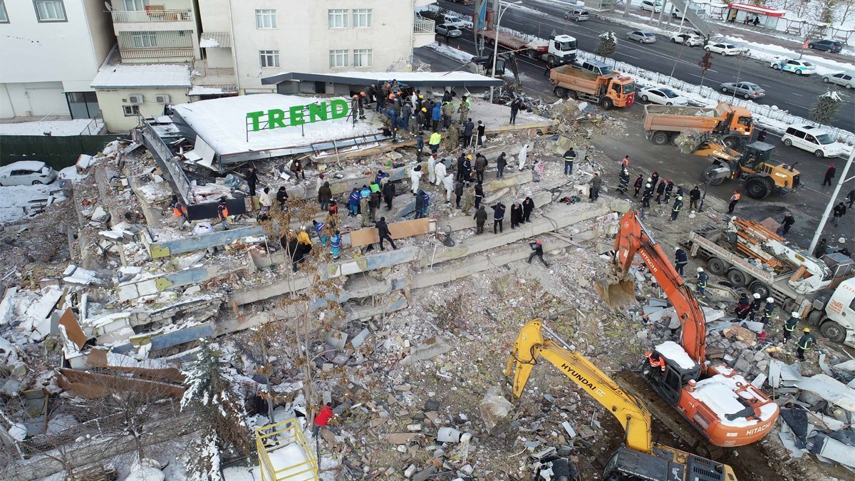 Depremzedelerin acı sözleri yürek yaktı: Hangi mahalle bizim tanıyamıyoruz