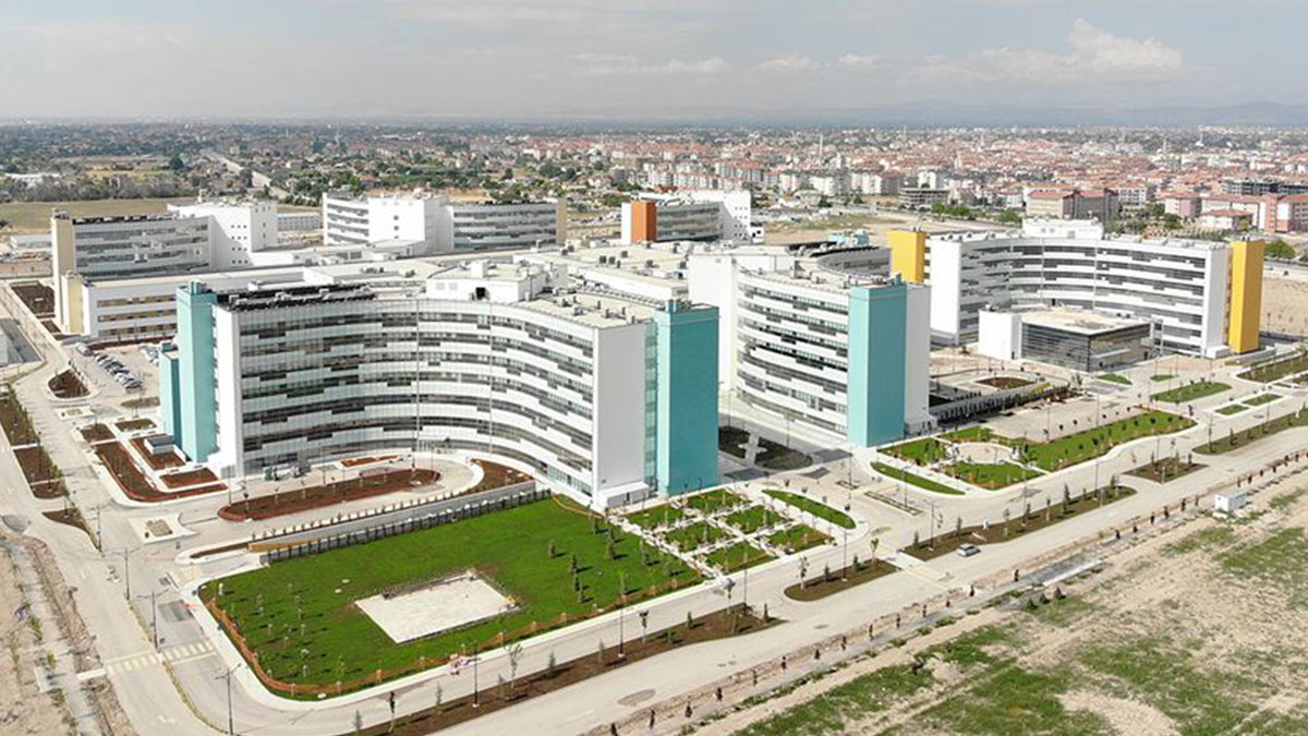 Şehir hastanesinde yüksek maaşla çalışmak isteyenlere müjde! O ilde başvurular açılıyor: KPSS derdi yok!