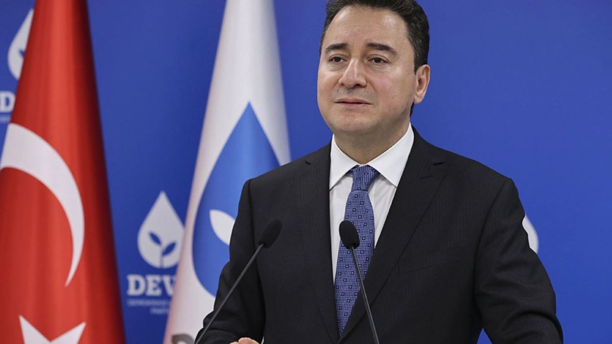 Babacan Erdoğan'a seslendi: Daha çok çadır için neyi bekliyorsunuz?