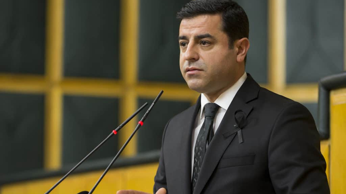 Demirtaş '6 yılda ilk kez bir şey talep ettim' dedi: Hukuk olmadığı gibi vicdanlar da çürümüş