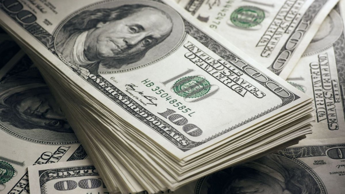 Reuters’tan çarpıcı dolar analizi: Deprem sonrası 'stabil kur politikası' zorlanıyor