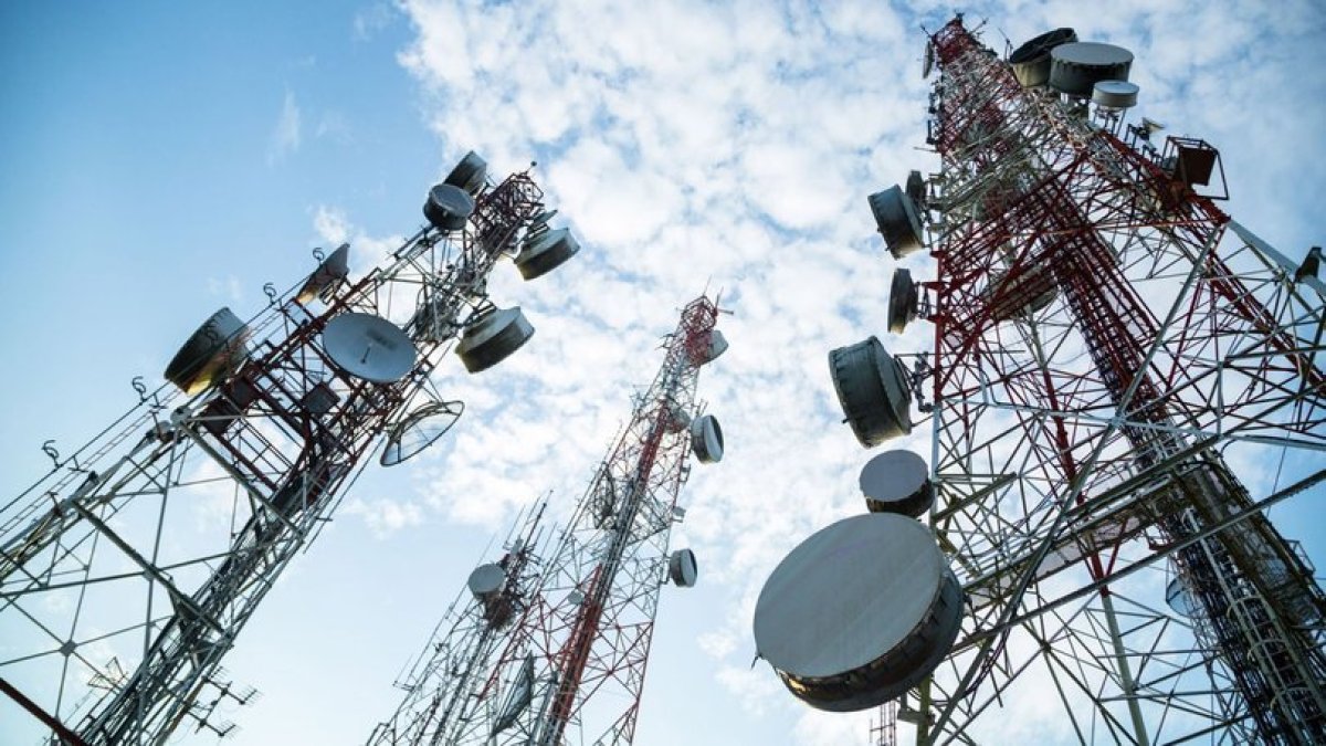 Hatay depreminde telefonlar yine çekmedi: 15 gün geçti iletişimde hiçbir şey değişmedi