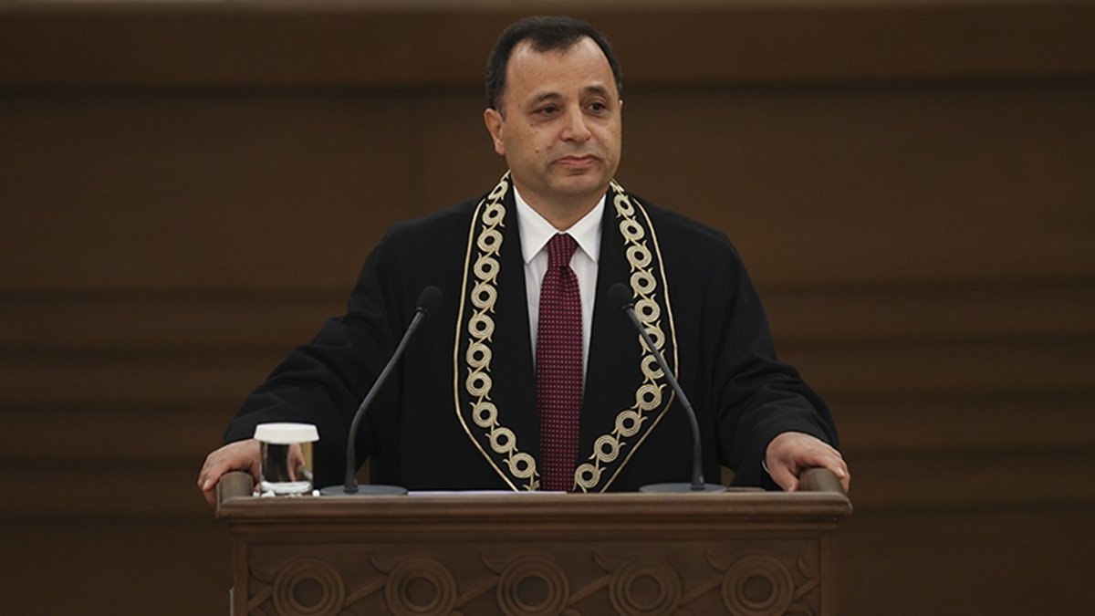 AYM Başkanı Arslan Venedik Komisyonu'nda konuştu: Özgürlük esas, kısıtlama istisna