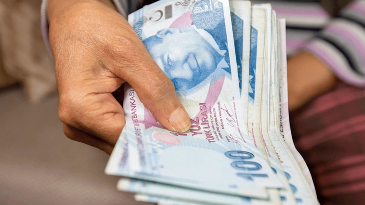 2000'den sonra emekli olduysanız bu haber size: Tek bir işlemle maaşınız yüzde 20 katlanacak!