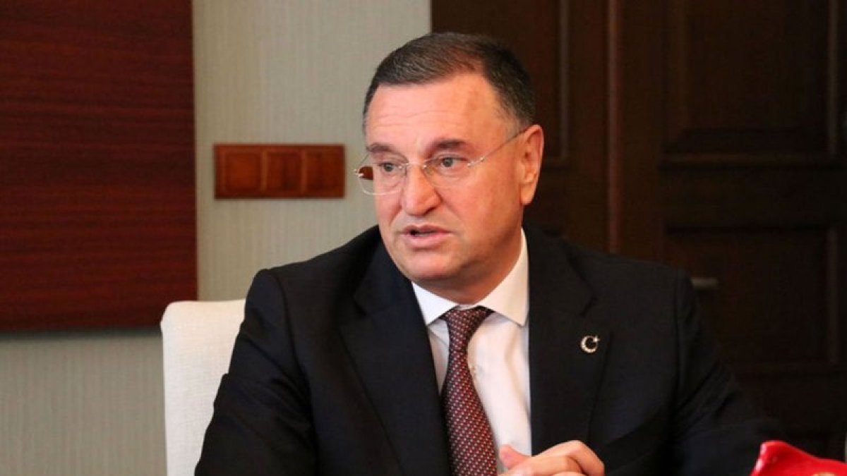 Lütfü Savaş: Ben edeceksem, 10 belediye başkanı da istifa etmeli