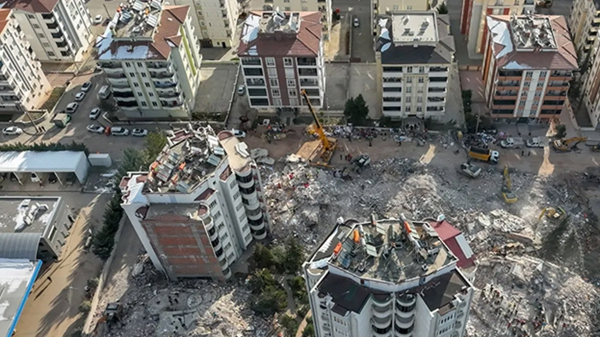 Adıyaman'da yıkılan binayla ilgili 2 tutuklama