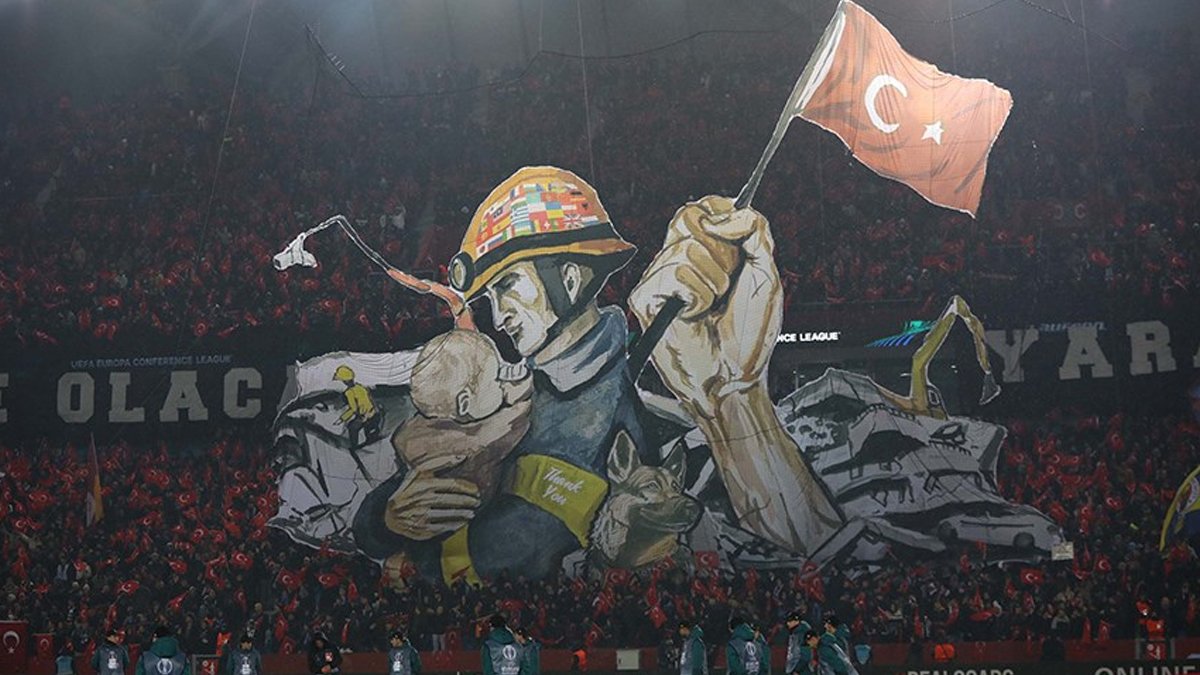 Futbolculardan 'Omuz Omuza' yardım çağrısı: Kahramanmaraş burada, Hatay burada...