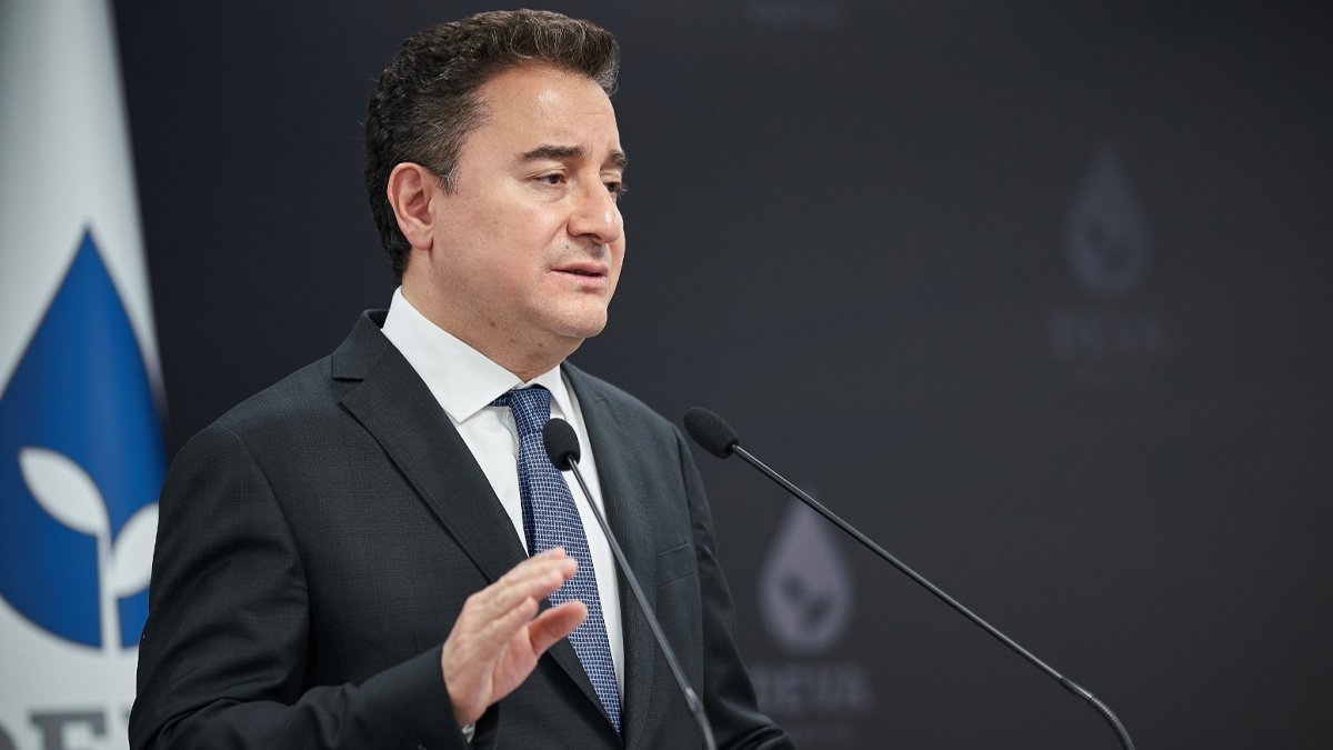 Babacan'dan RTÜK'e Erdoğan ve Bahçeli çağrısı: Yayınlarına 18 yaş sınırı konsun