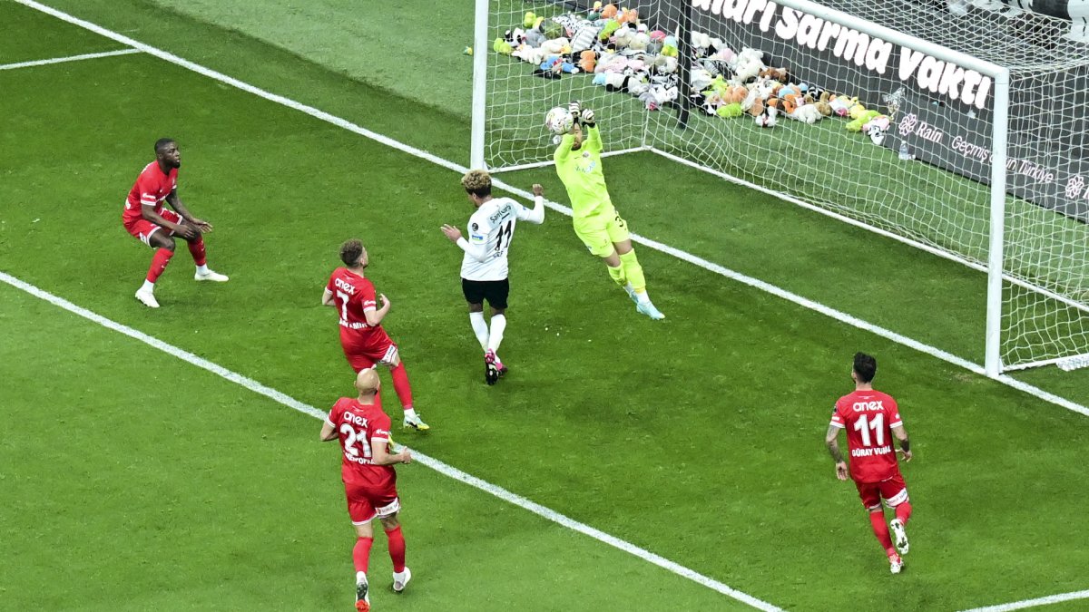 Kartal’ın hasreti büyüyor