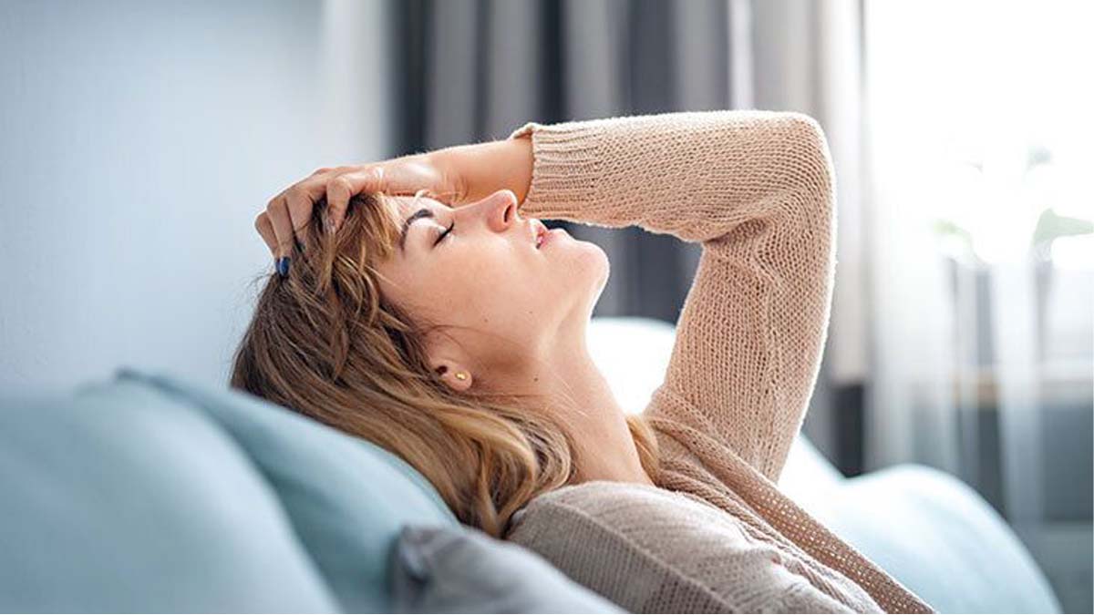 Sürekli yorgun hissediyorsanız aman dikkat! Bu hastalığın belirtisi olabilir... Daha fazla geç kalmadan o basit önlemi alın