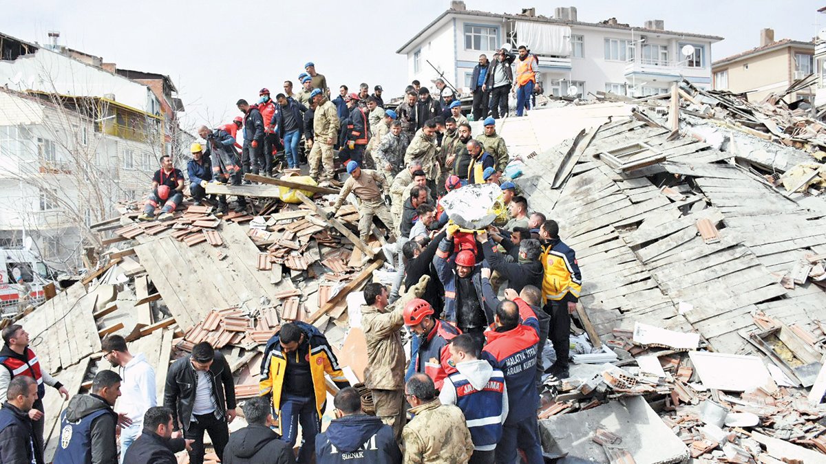 Geliyorum diye geldi