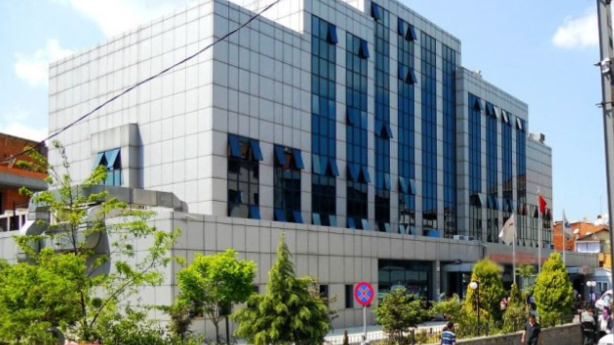 İstanbul'da peş peşe deprem önlemleri: Bir hastane daha taşınıyor