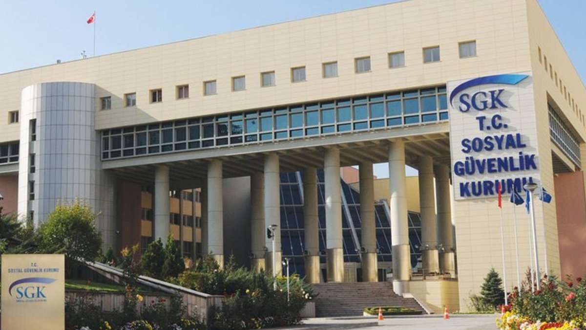 SGK'dan 'EYT başvurusu' uyarısı: Süreç Resmi Gazete ile başlayacak