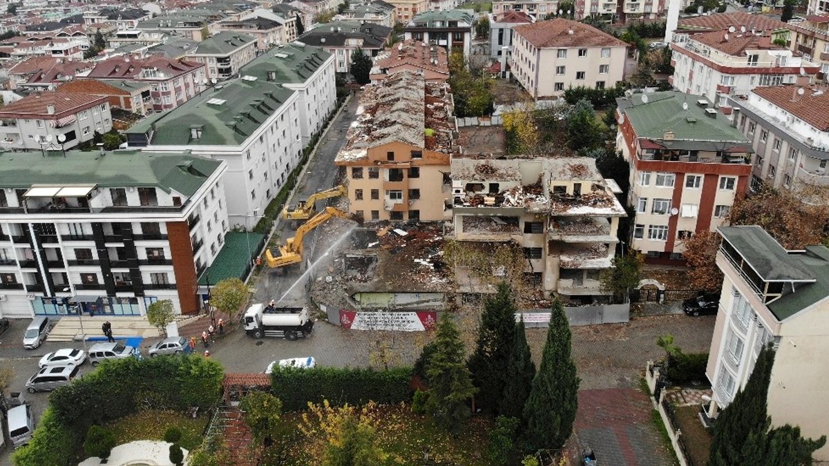 Büyükçekmece'de kentsel dönüşüm siyasi çekişmeye takıldı