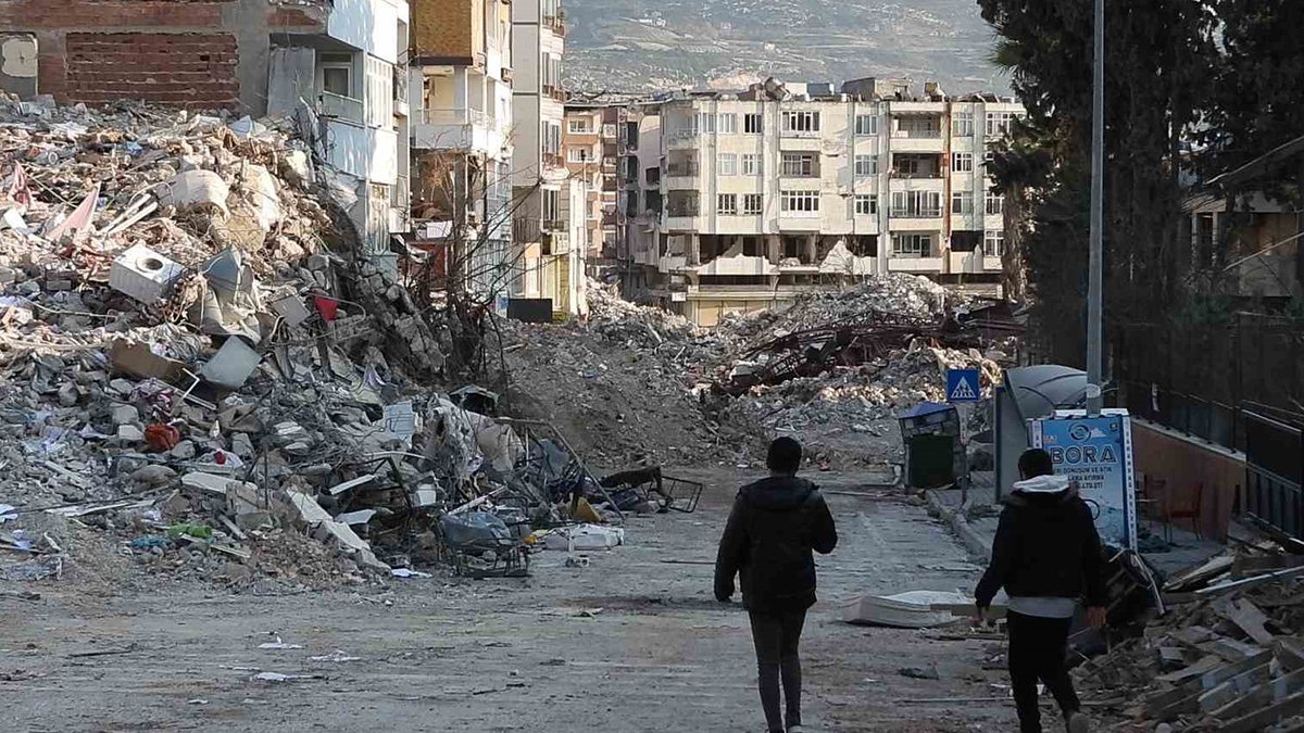 Deprem bölgeleri için yeni karar: STK'lara yardım faaliyetinde kolaylık