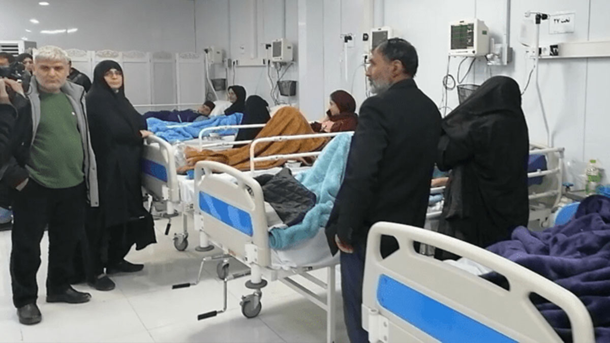 Şeytan bile bunu yapmaz: Kız öğrencileri okulda zehirlediler! Kadınların rejim karşıtı protestoları hükümeti korkutuyor