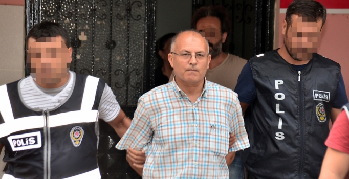 Adana'da 31 polis gözaltına alındı