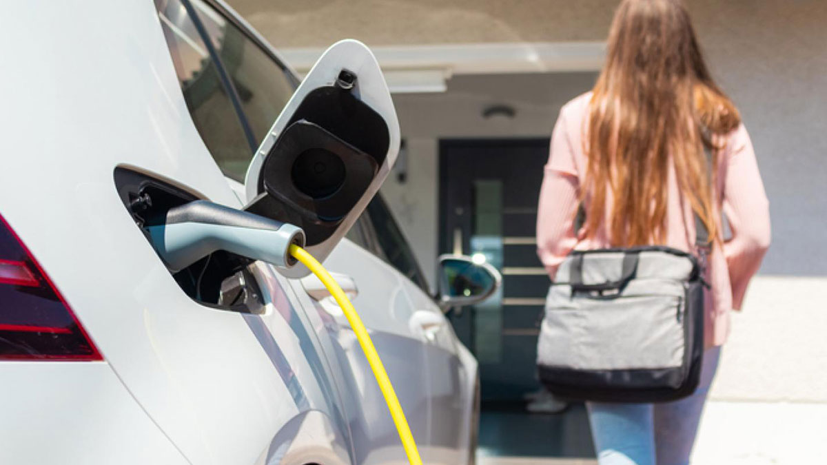 Elektrikli araç alacaklara ÖTV şoku! Matrah limiti artırıldı: 700 bin TL'den 1,25 milyon TL'ye çıktı