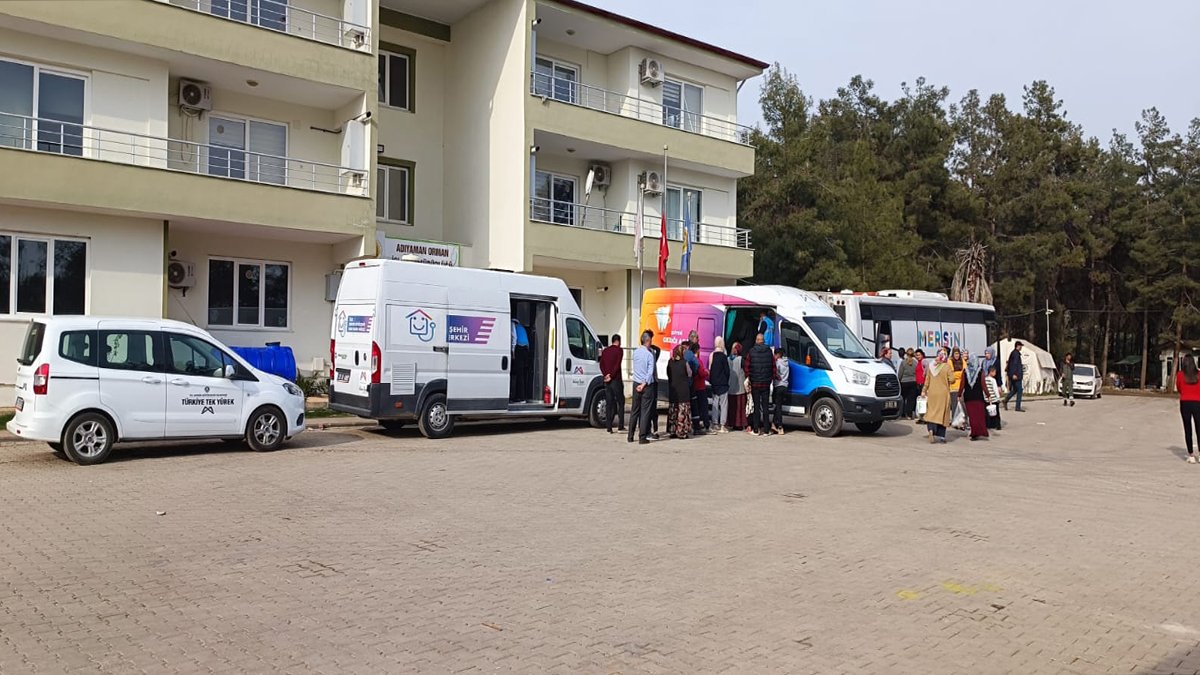 Büyükşehir'in Hatay ve Adıyaman'da destek çalışmaları sürüyor