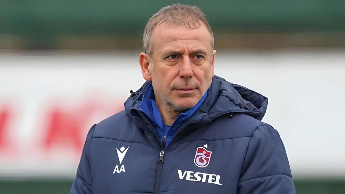 Trabzonspor'da şok: Birer birer terk ediyorlar! Ağaoğlu'nun ardından Abdullah Avcı da istifa etti