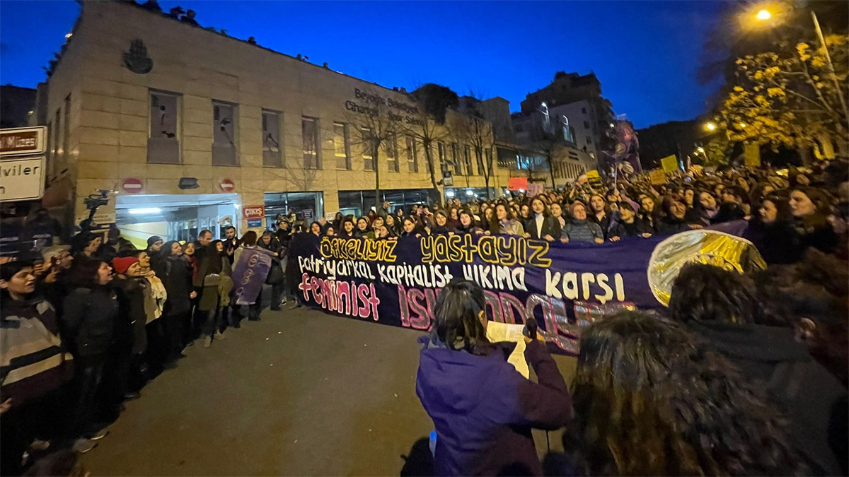 Kadınlar 8 Mart’ta alanda: ‘Öfkeliyiz, yastayız’