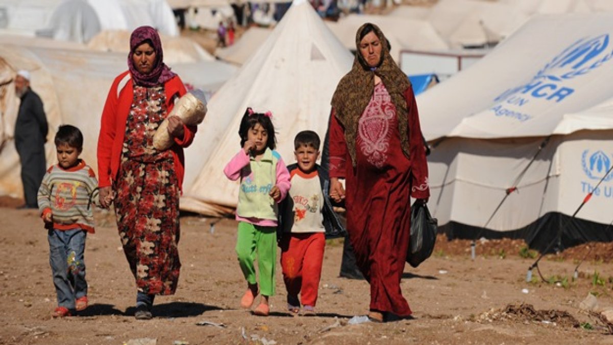 Depremler sonrasında Suriyeliler