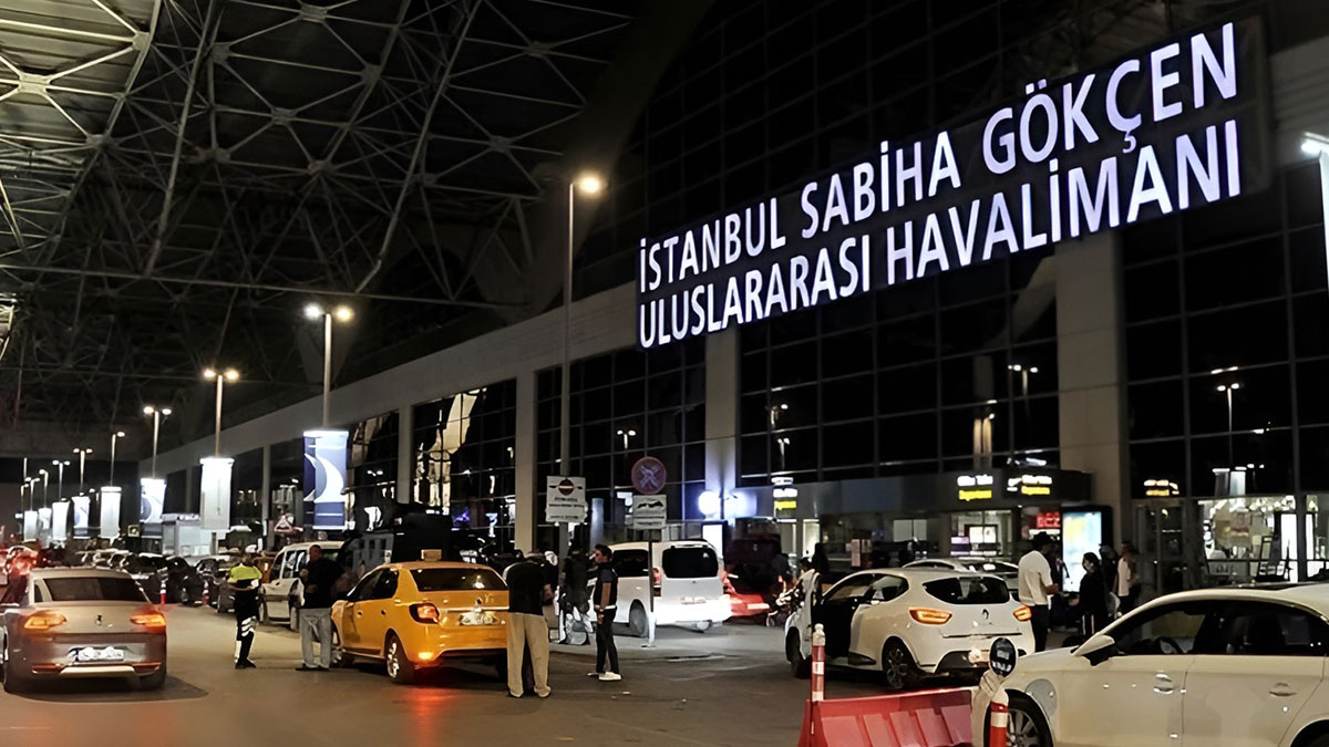 Sabiha Gökçen Havalimanı'nın adı değişti! 3 yıl boyunca bu isimle anılacak