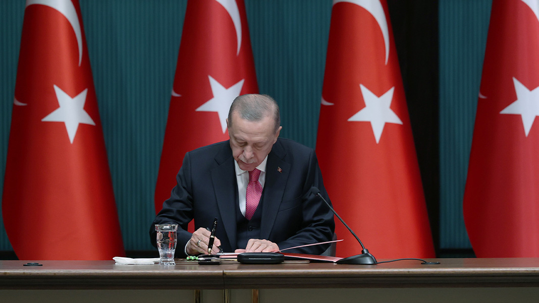 Erdoğan kararı imzaladı: Seçim 14 Mayıs'ta
