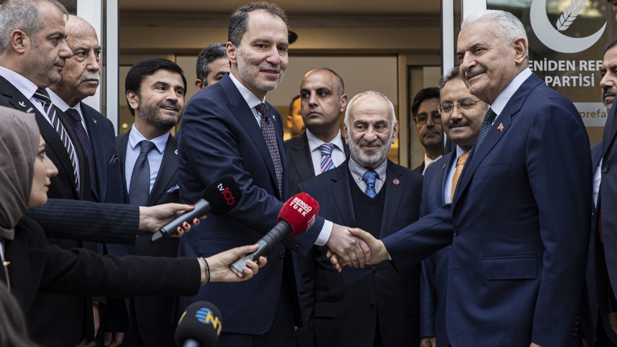 AK Parti'den Yeniden Refah Partisi'ne ittifak ziyareti