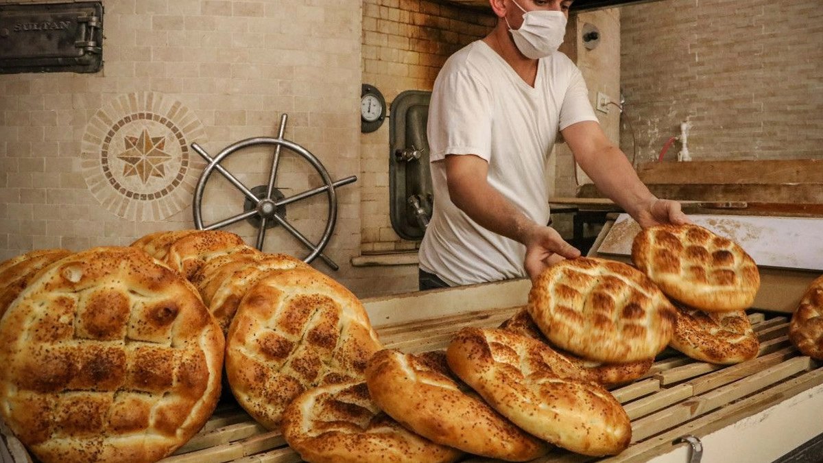 Ramazan ayı 'zam'la geldi: O ilde pidenin gramajı düştü fiyatı arttı