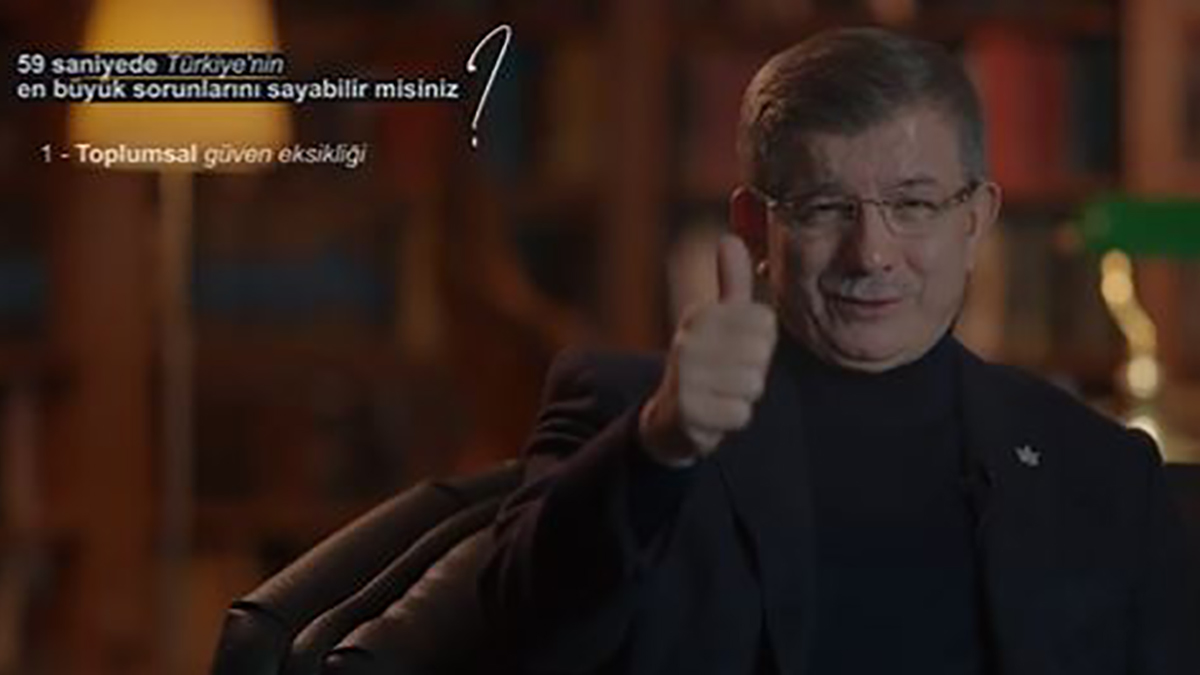 Davutoğlu gençlerin sorularını yanıtladı: 10 maddede Türkiye'nin en büyük sorunları