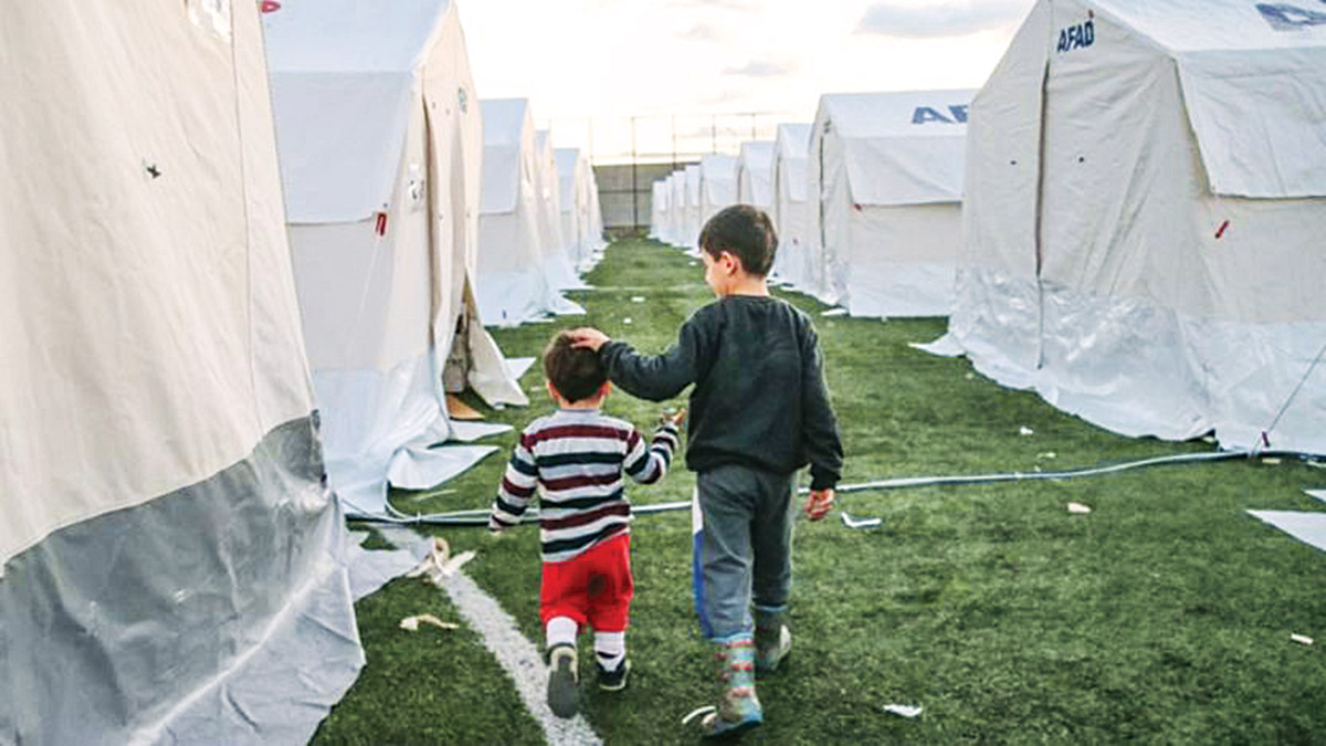 Çadır kentlerdeki çocuklara siz de bir kitap gönderin