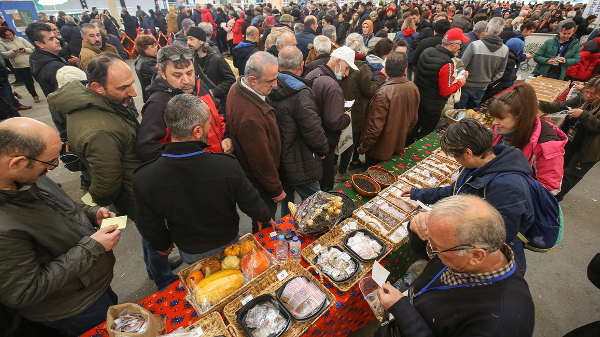 Tohum Takas etkinliğinde 55 bin paket tohum dağıtıldı