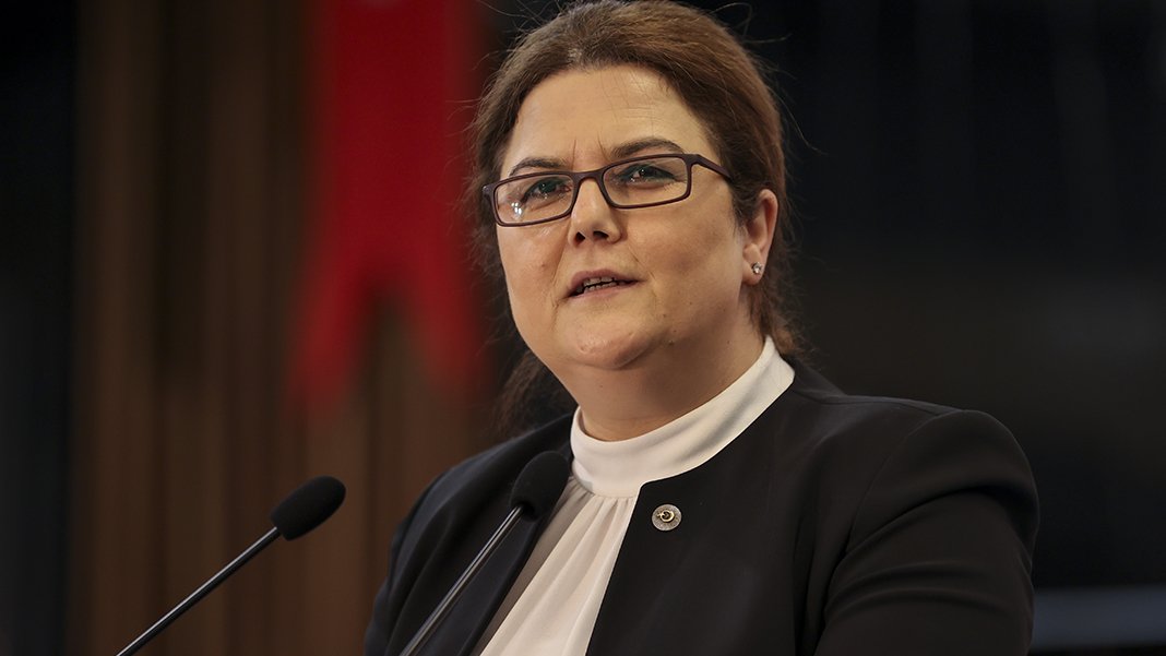 Bakan Derya Yanık'tan Yeniden Refah Partisi'nin '6284 kaldırılsın' talebine yanıt