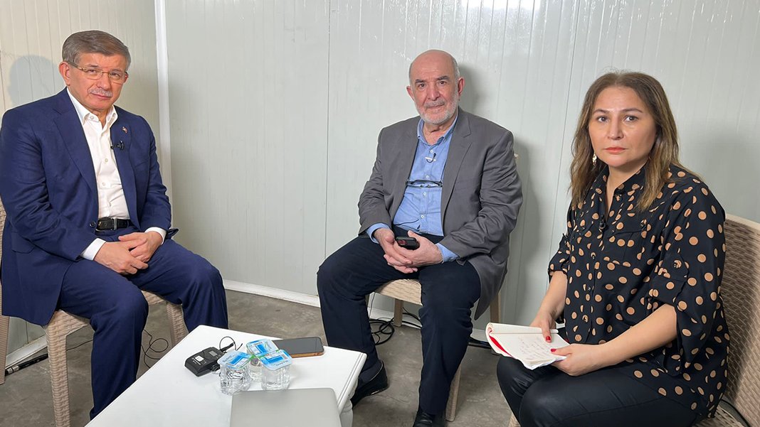 Ahmet Davutoğlu'ndan Erdoğan'a 'Rant yasasını çıkarırsak ilçe başkanı bulamayız' yanıtı