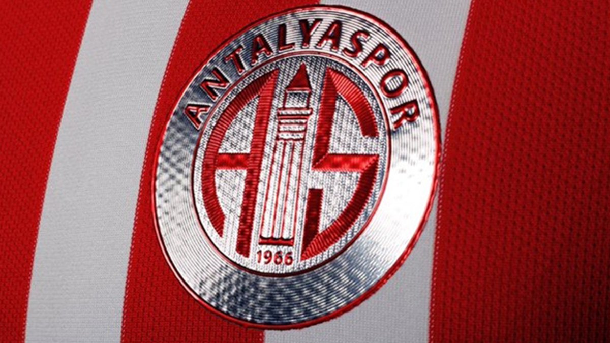 Antalyaspor'un yeni teknik adamı belli oldu