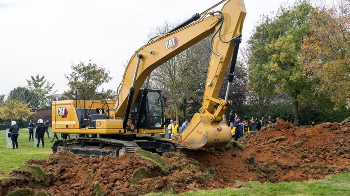 Deprem toplanma alanına 600 konut! Göktürk'te ağaç katliamı