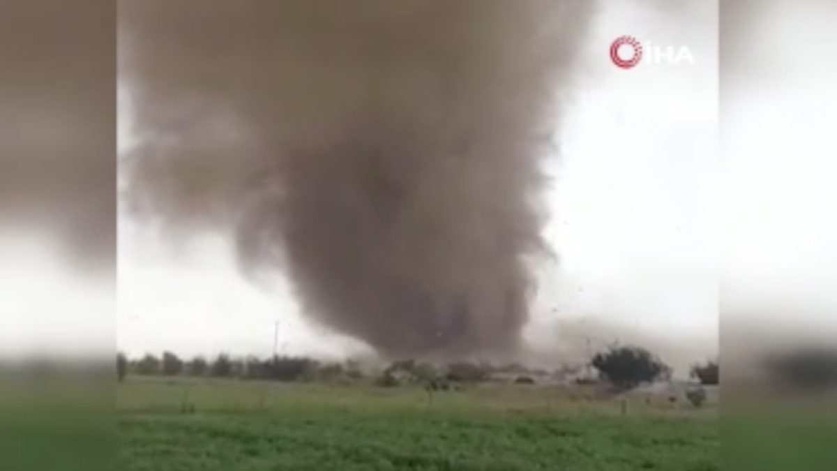 Suudi Arabistan’da ‘kum şeytanı’: Metrelerce yüksekliğe ulaştı