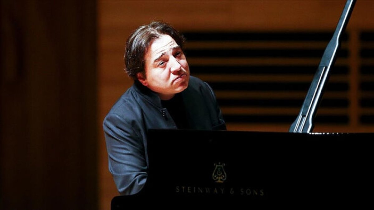 Fazıl Say depremzedeler için Paris'te konser verecek