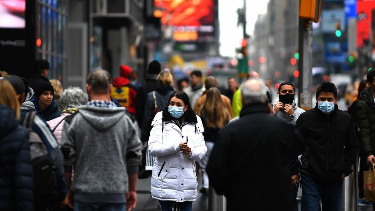 Kovid-19'un bu zararı dünyada ilk kez görüldü: Ailesinin yüzünü unuttu