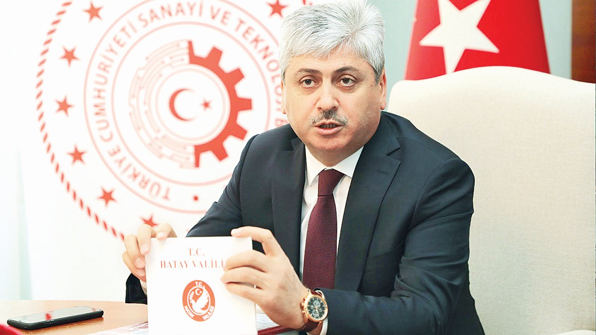 Beklenen istifa ama sebebi başka