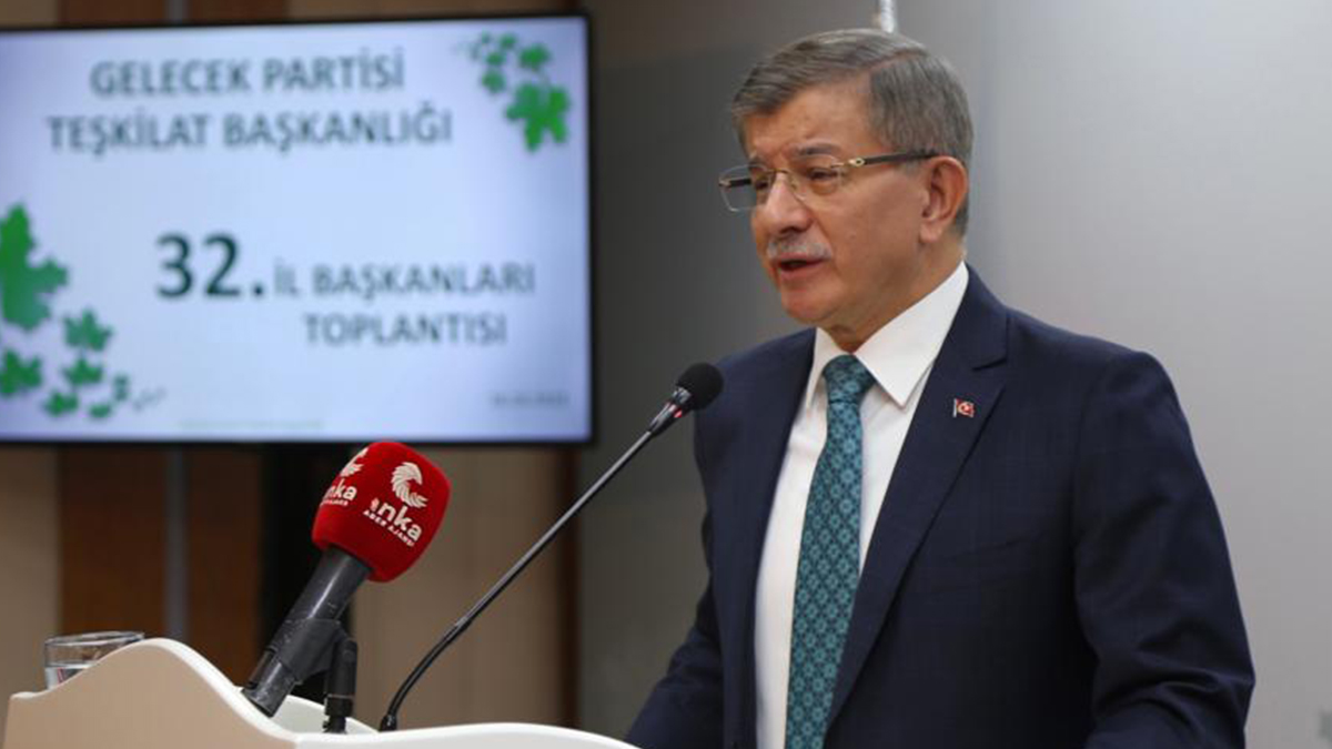 Davutoğlu'ndan 'geri adım atmak yok' çıkışı: Şu anda hesap sorma makamındayız