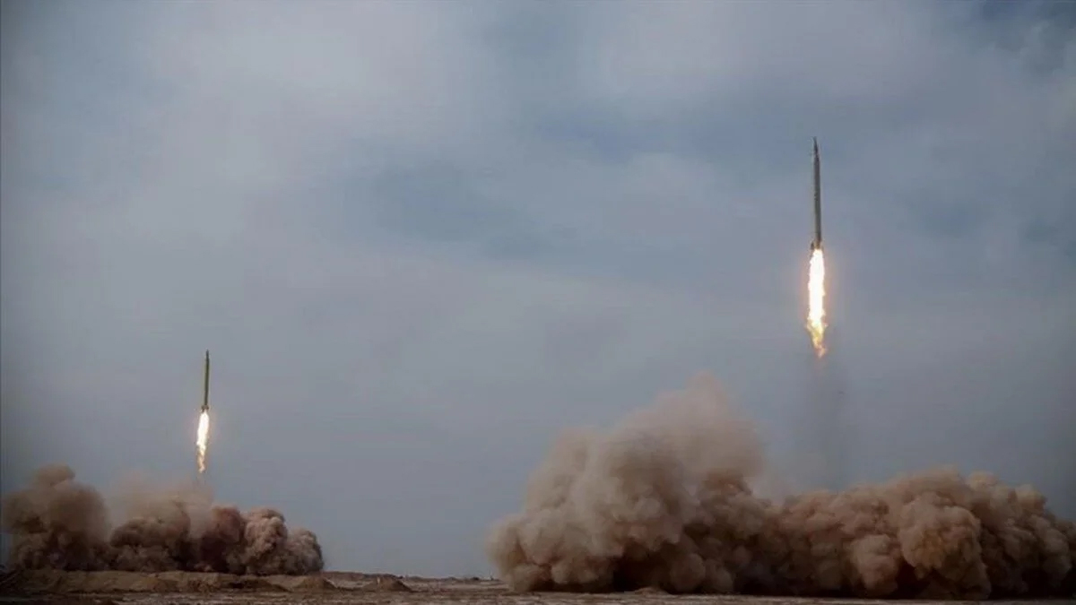 Kuzey Kore’den peş peşe füze denemesi