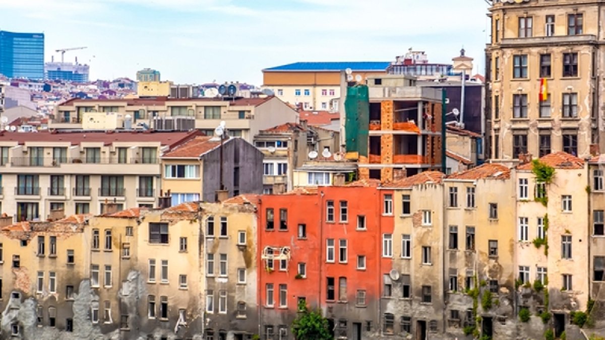 Düşük faizli kentsel dönüşüm kredisi geliyor! 3 ayrı destek gündemde; evini yenilemek isteyene devlet böyle destek olacak...