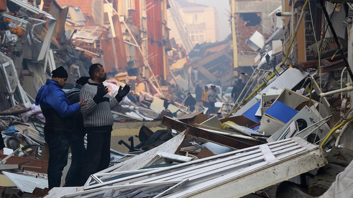 Türkiye Psikiyatri Derneği 'Halk depremi sorgulasın' diyerek açıkladı: Yoksa ağır bedeller öderiz