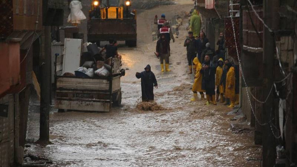 Şanlıurfa'da yağış nedeniyle eğitime ara