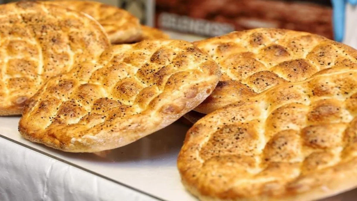 Ramazan pidesine dev zam resmen açıklandı! Vatandaş bu sene kuru ekmeğe talim edecek