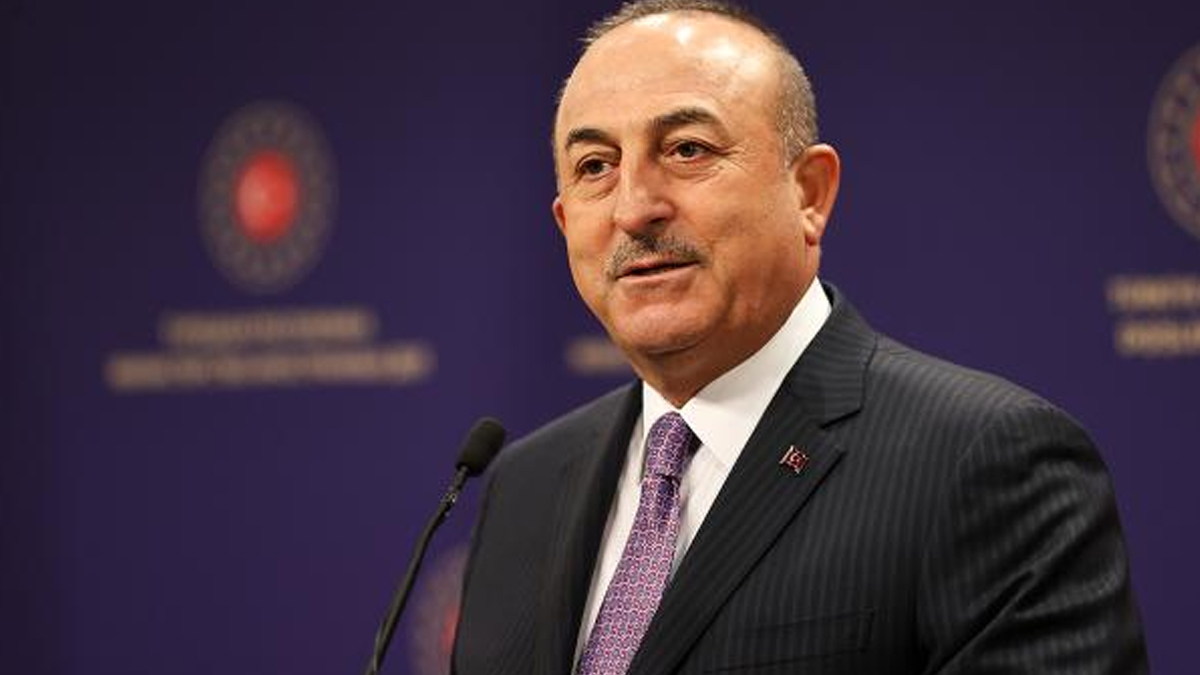 Çavuşoğlu'ndan Mısırlı mevkidaşı Şükri'ye davet